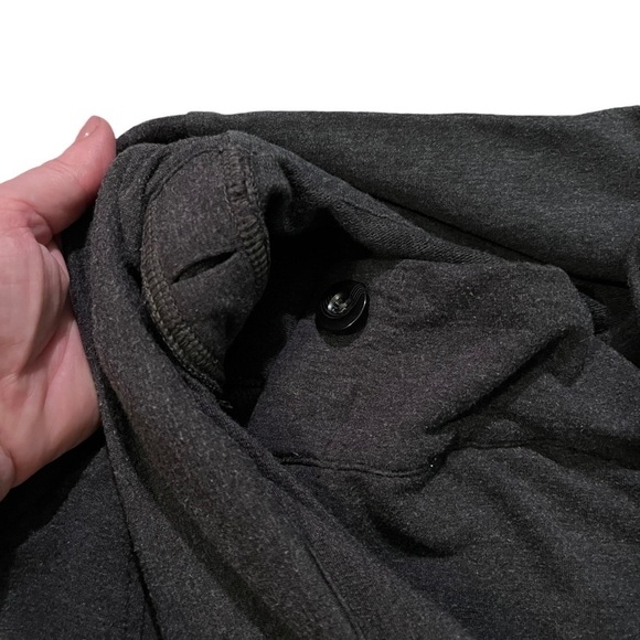 Lululemon Coast Wrap Jacket Top Cowl Neck One Button Pockets Mod Black size 2 - Picture 5 of 14